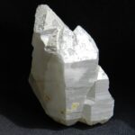 kremen-kamen-mineral-krystal-nerost-ucinky-vlastnosti