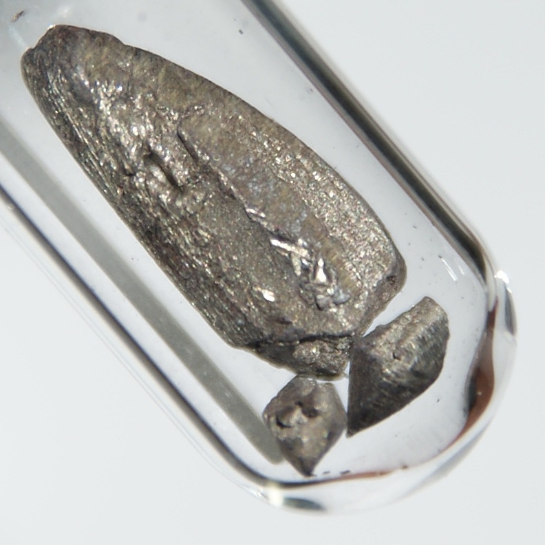 Eu – Europium