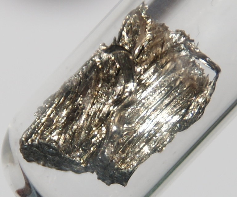 Sm – Samarium